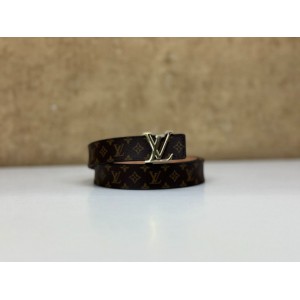 LOUIS VUITTON M9781 INITIALES 25MM BELT